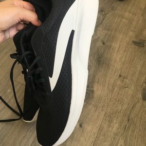 tennis athletic works memory foam